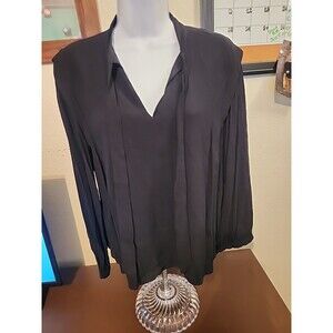 Forever 21 Black Long Sleeve Blouse Women’s Size L Large Top Casual Career